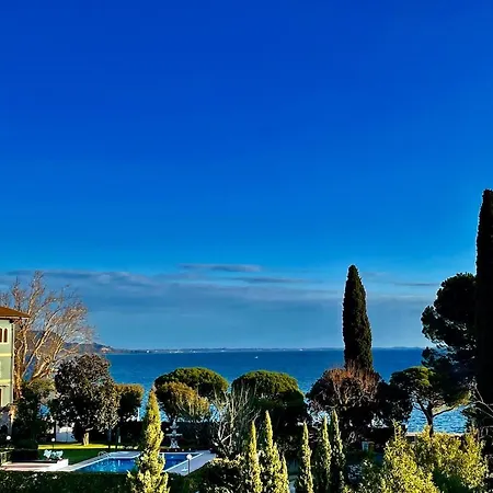 Relais Fasanella Attico - Di Garda Apartment