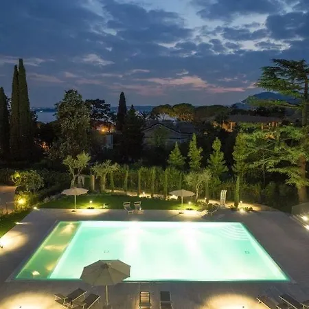 Relais Fasanella Attico - Di Garda Apartment Toscolano Maderno