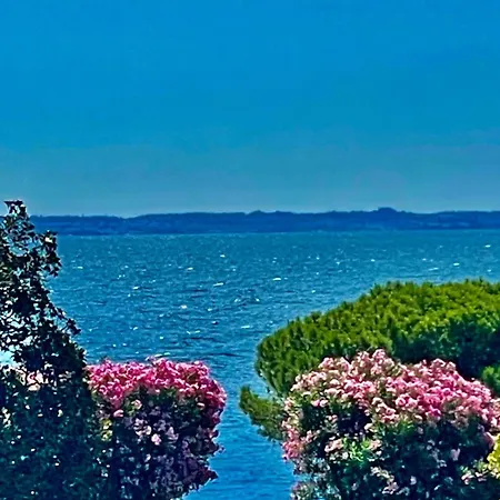 Relais Fasanella Attico - Di Garda Apartment Toscolano Maderno