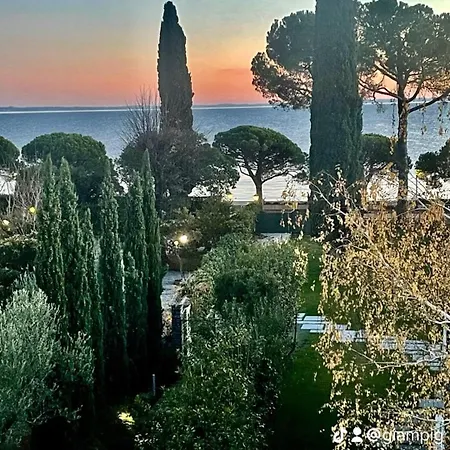 Relais Fasanella Attico - Di Garda *